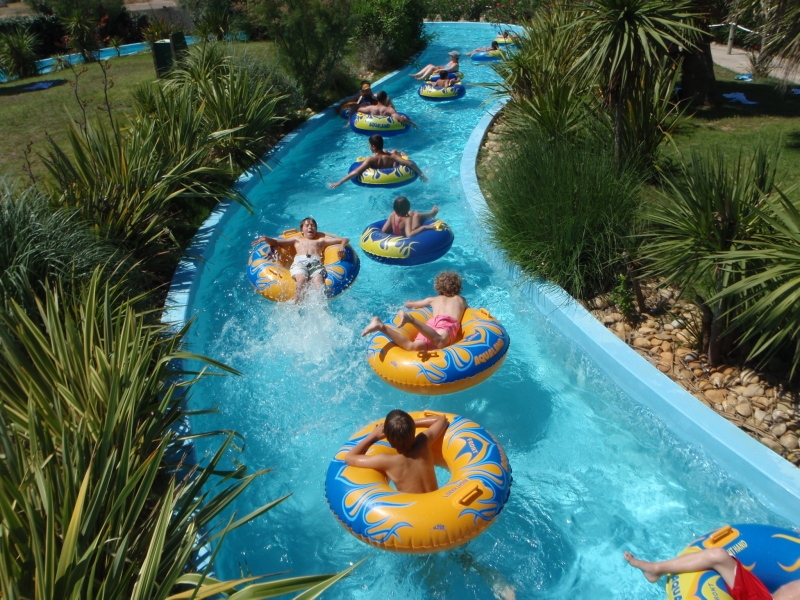 Village Camps International Summer Camp Ard&egrave;che, France 2019-07-26 https://www.villagecamps.com/journals_admin/images/20-10-The boys cruising the Lagoon.jpg